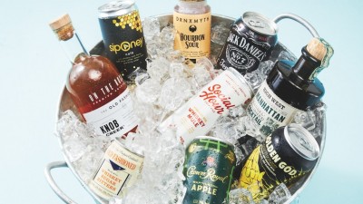 Top 10 Loại Cocktaik Whisky Pha Sẵng Sản Khoái Cho Mùa Hè 2021