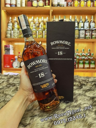 Rượu Whisky Bowmore 18YO