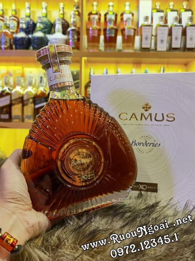 Rượu Camus XO Borderies Cognac