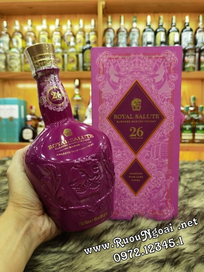 Rượu Chivas - Royal Salute 26YO Amarone