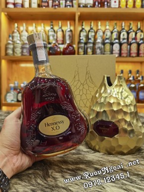 Rượu Hennessy XO Jean Michel Othoniel