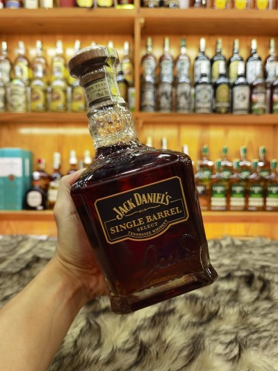 Rượu Jack Daniels Single Barrel