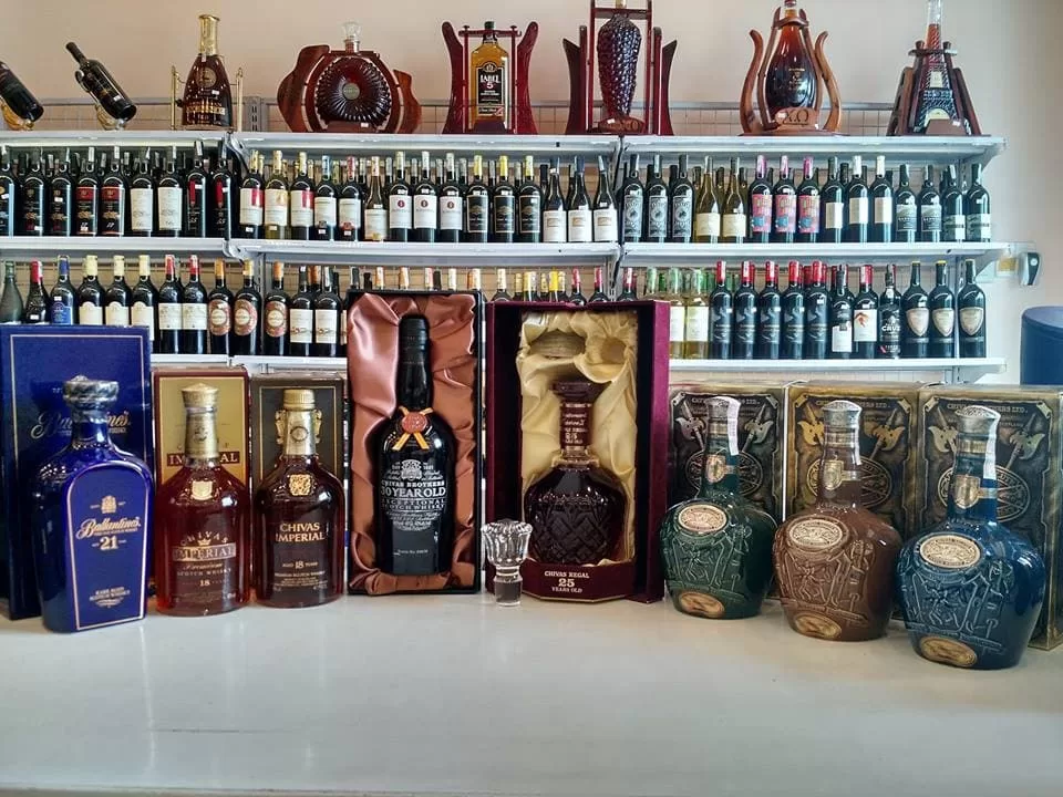 Cửa hàng rượu ngoại Quy Nhơn