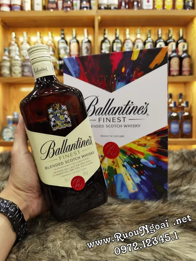 Rượu Ballantine's Finest Hộp Quà 2025