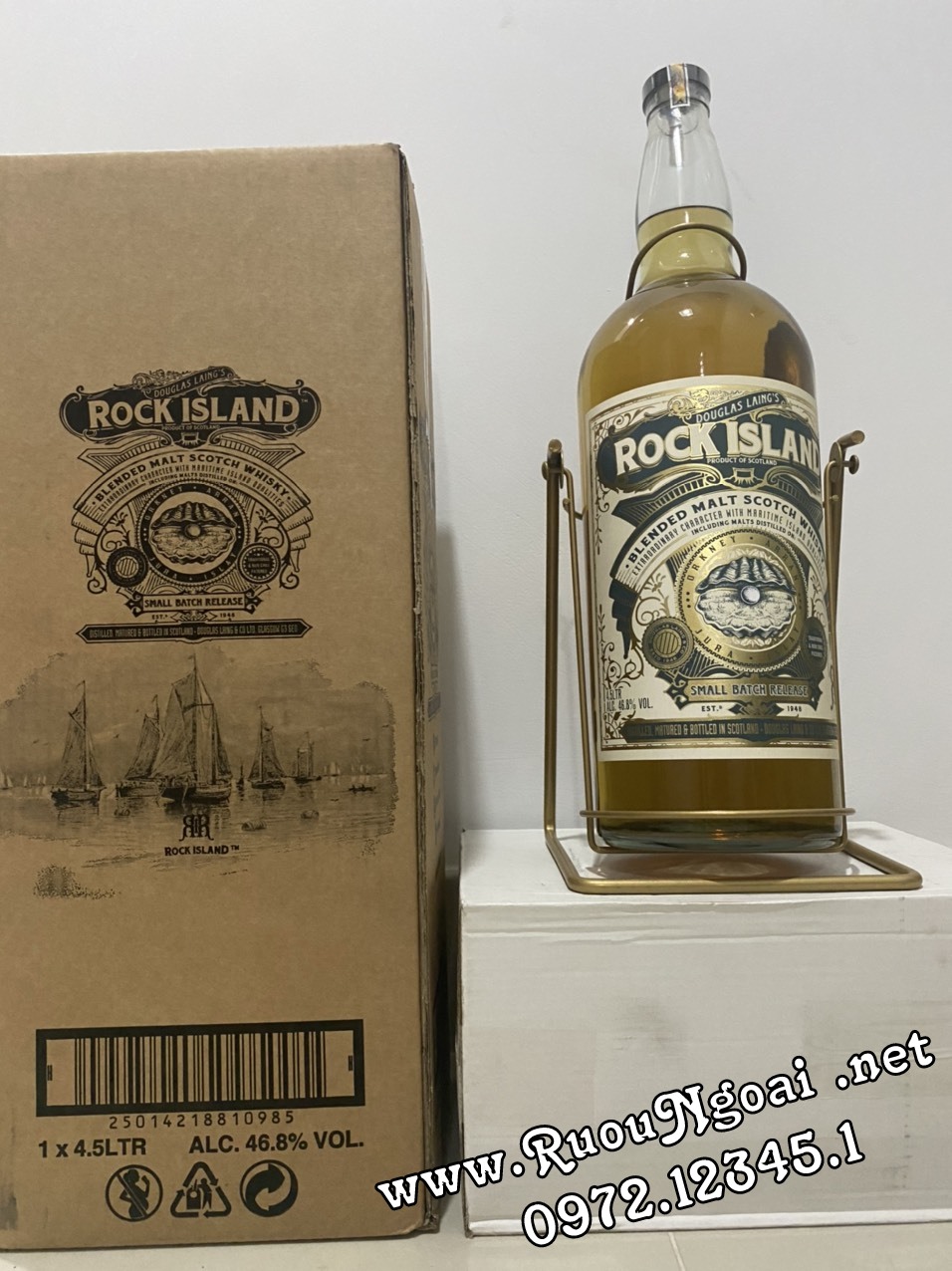 Rượu Rock Island 4 5L 1