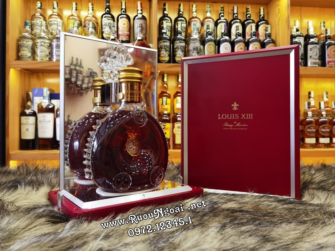 Rượu Remy Martin Louis XIII 3